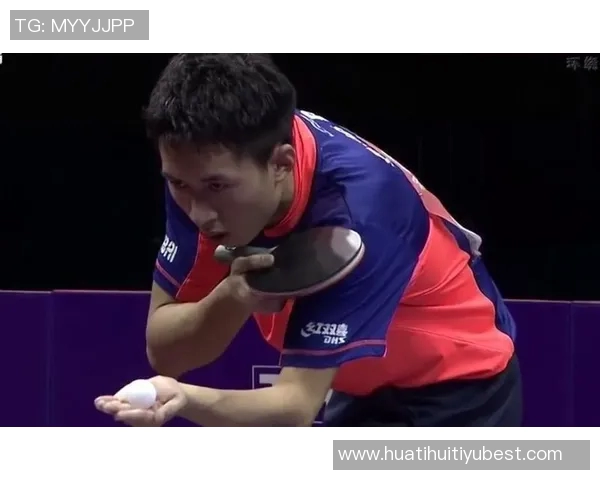 米奇称赞文班在关键时刻投进三分球球员表现至关重要